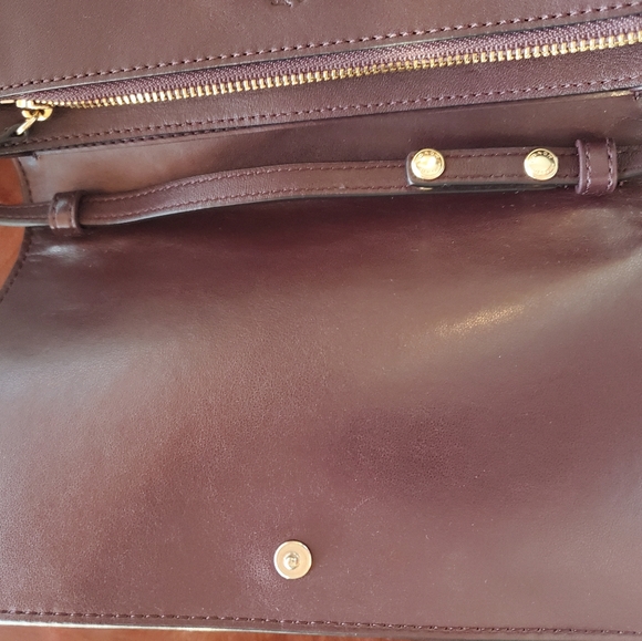 Coach Crossbody - Picture 8 of 11